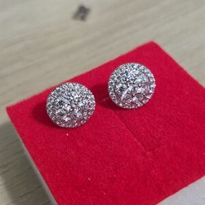 14k WG Diamond Cluster Earrings Stud